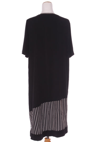 ADVOCADO - Drawstring stripe panel dress! 20
