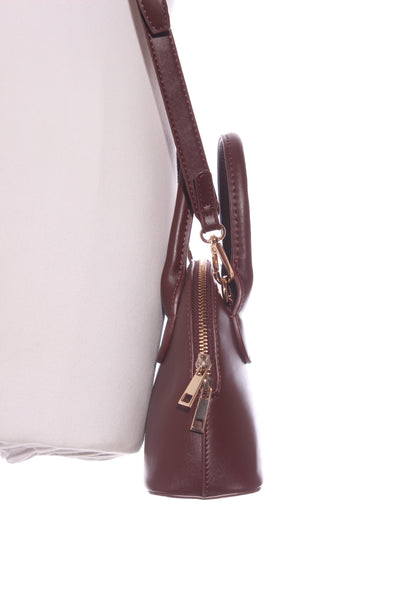 ANKO (LN) Chocolate crossbody bag!