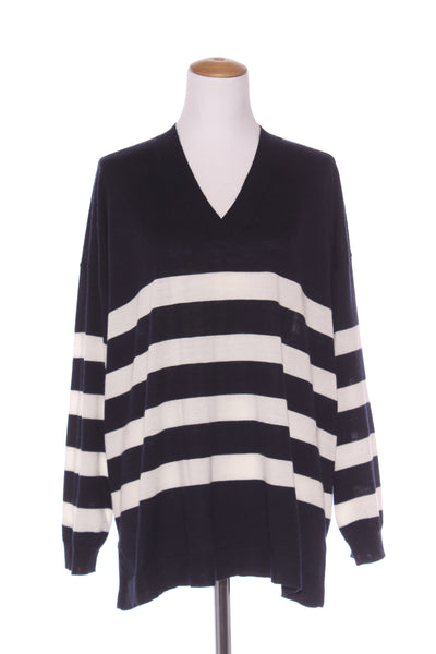 PREEN - Relaxed V neck merino sweater! 16