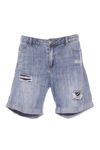 MAX - Distressed denim short! 10