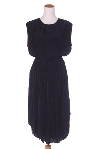 COUNTRY ROAD - Navy micro pleat midi dress! 8-10