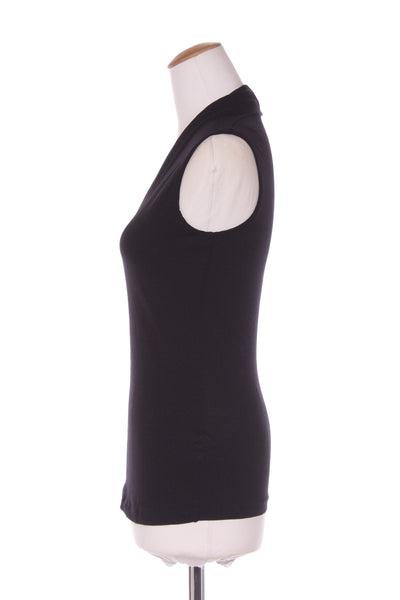 METALICUS - V neck soft stretch essential top! 8-14