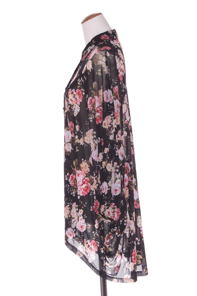 CHARLO - Mesh batwing floral over shirt! 8-18