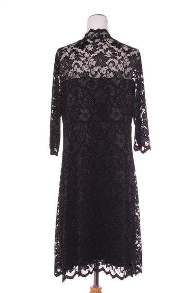 SARA - Scalloped lace evening dress! 16