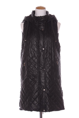 CARRÉ NOIR - Quilted faux leather hooded longline vest! 12