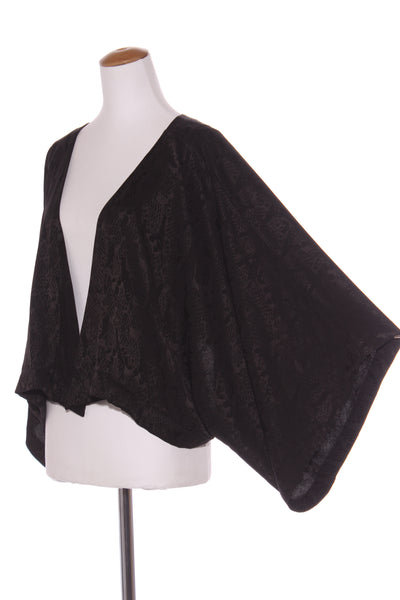 MOOCHI - Snakeskin jacquard kimono top! 8-18