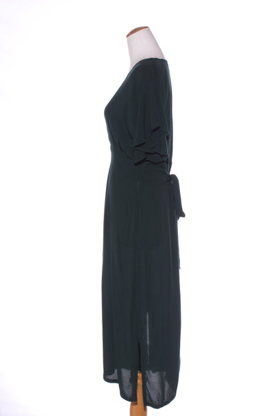 BLAK LOVE - Forest green midi dress! 12