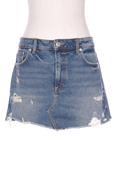ZARA - Distressed denim mini skirt! 16