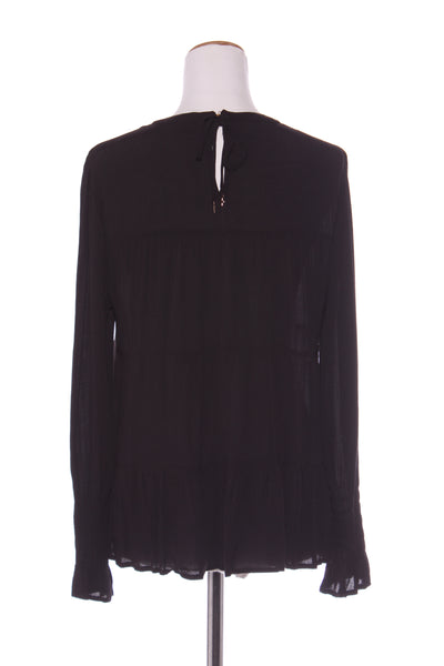 STELLA + GEMMA - Shirred sleeve ruffle hem blouse! 10