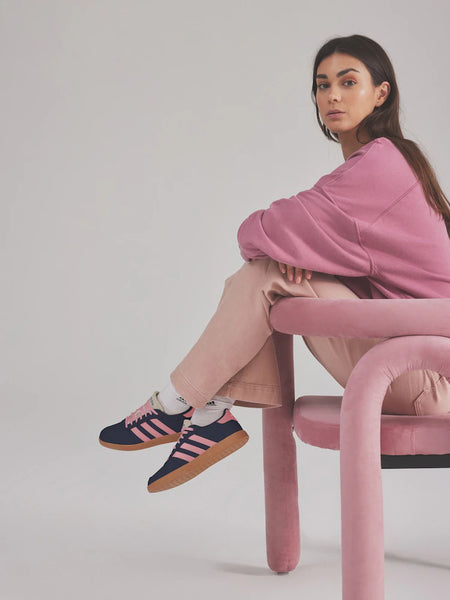 ADIDAS "Breaknet" sleek shoes + extra laces! 40.5