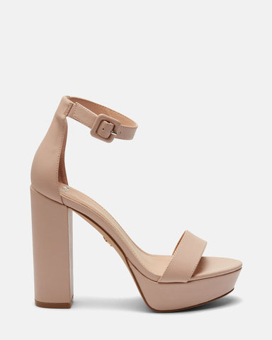 NOVO "Ladysmith" nude block heels! 9