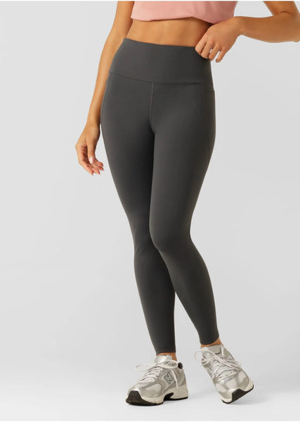 LORNA JANE - Amy thermal phone pocket leggings! 12