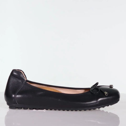 MINX (LN) "Meody" leather ballet flats! 40