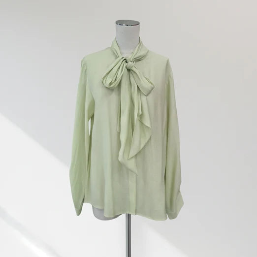 MOOCHI (LN) "Onsen" pussybow shirt - Pale citron! 14