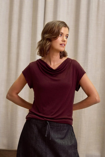 MARLOW (LN) Soft tencel/wool roam tee - Oxblood! 10-12