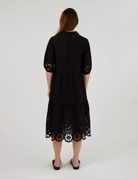 STELLA + GEMMA (LN) "Lainey" broderie detail midi dress! 14
