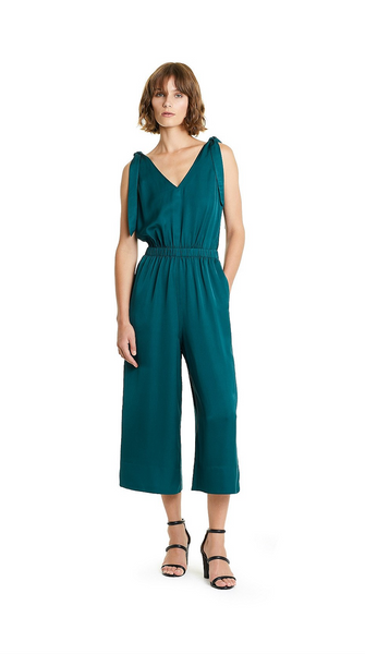 COUNTRY ROAD Textured satin wide leg jumpsuit! 8-10
