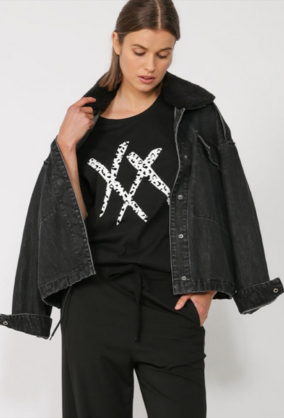 MOOCHI 6&7 - Velvet spot XX tee! 10