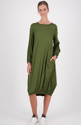 BRIARWOOD (NZ) Viscose satin midi dress + pockets! 14