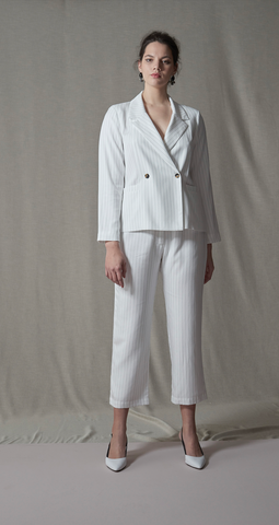 LIAM - Vince pinstripe tencel blazer! 10