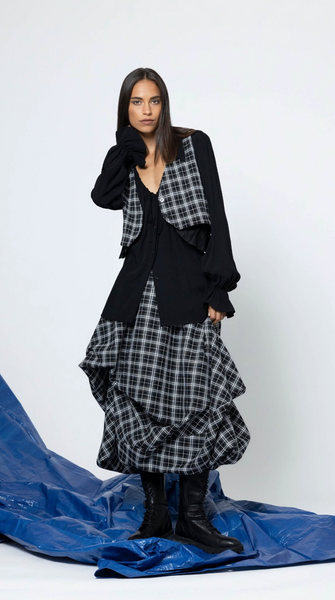 LOUNGE By Repertoire (NZ) Monochrome vest! 10-12