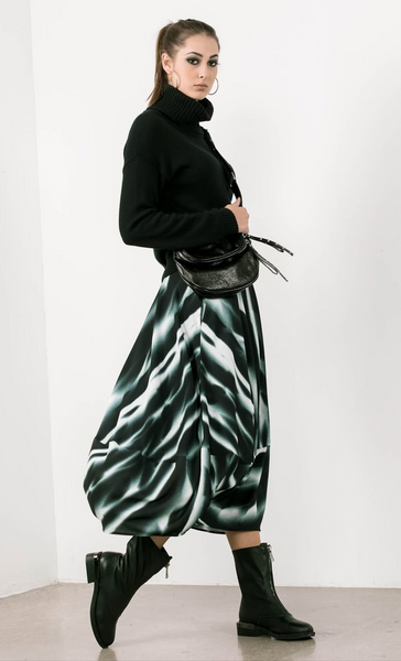 LOUNGE By Repertoire (NZ) "Mirror" midi skirt! 8-10