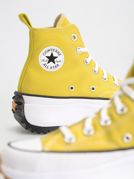 CONVERSE (LN) Run star hike platform sneakers! 9.5
