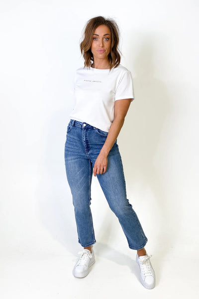 SHINE ON - Ashley straight leg jeans! 6-8