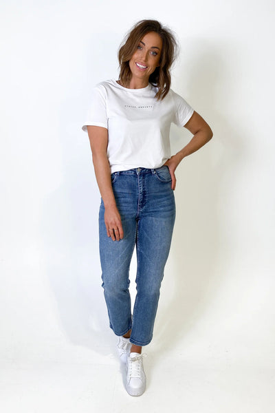 SHINE ON - Ashley straight leg jeans! 6-8