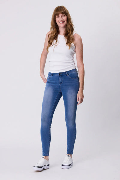 SCULPT - Indigo skinny jeans! 6-8