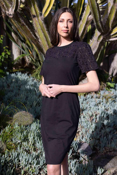 CHARLO (LN) Stella broiderie T-shirt dress! 16