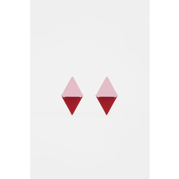 ELK - Shell pink Tri stud earring!