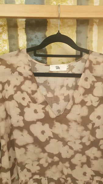 SILLS (NZ) Taupe floral Lola print cotton voile dress! 14