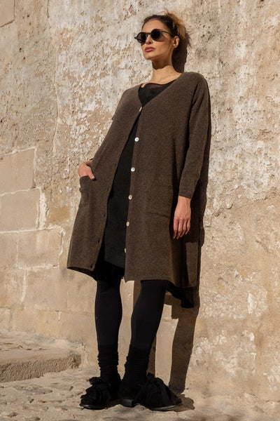 MEG BY DESIGN - Ellery wool cardigan - Chocolate! 16-18