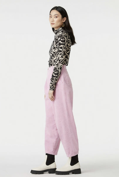 GORMAN - Pink corduroy tapered pant! 16