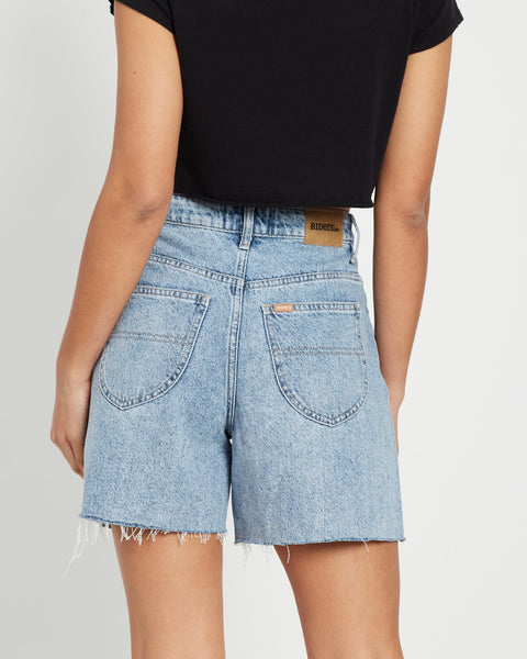 RIDERS by LEE "Hi-Wide Distressed denim short! 14