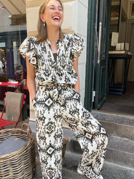 LOLLY'S LAUNDRY "Vicky" pants - Aztec print! 14