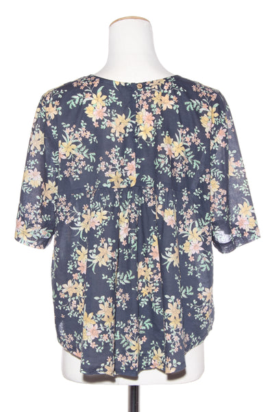 DE VOL (NZ) Navy floral cotton tee! 14